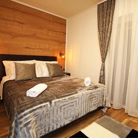 Apartmani Krka Rooms Lozovac Bagian luar foto