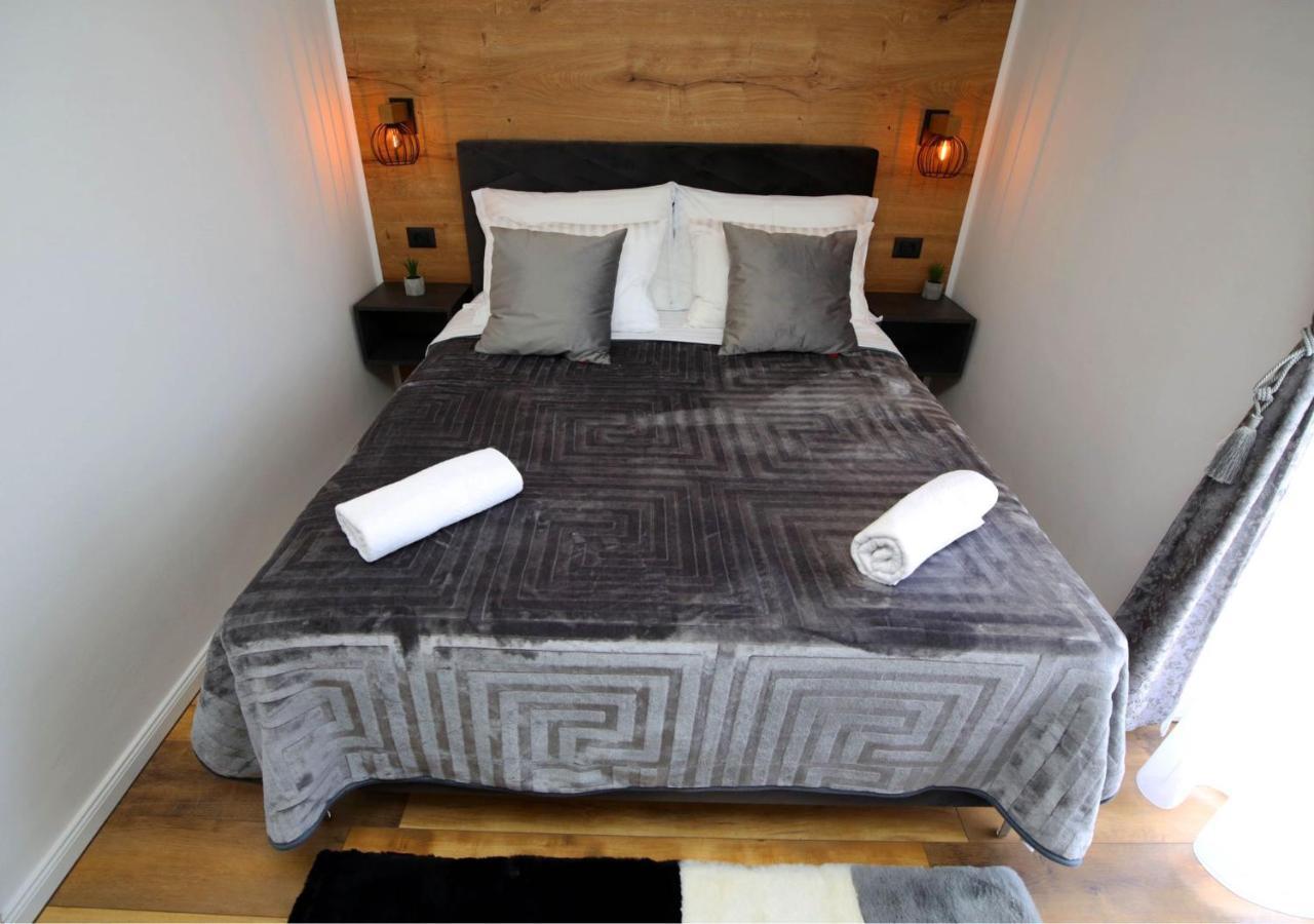 Apartmani Krka Rooms Lozovac Bagian luar foto