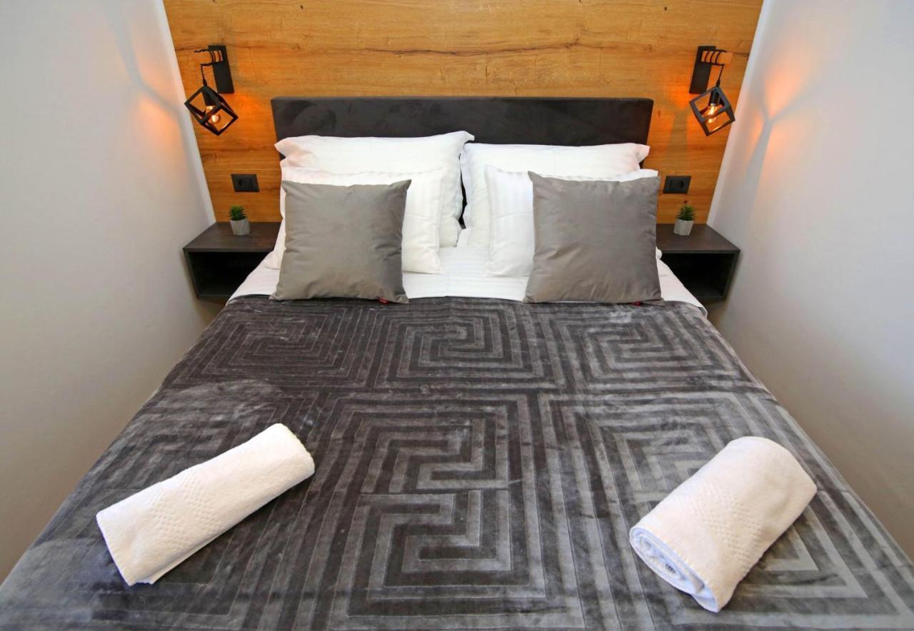 Apartmani Krka Rooms Lozovac Bagian luar foto