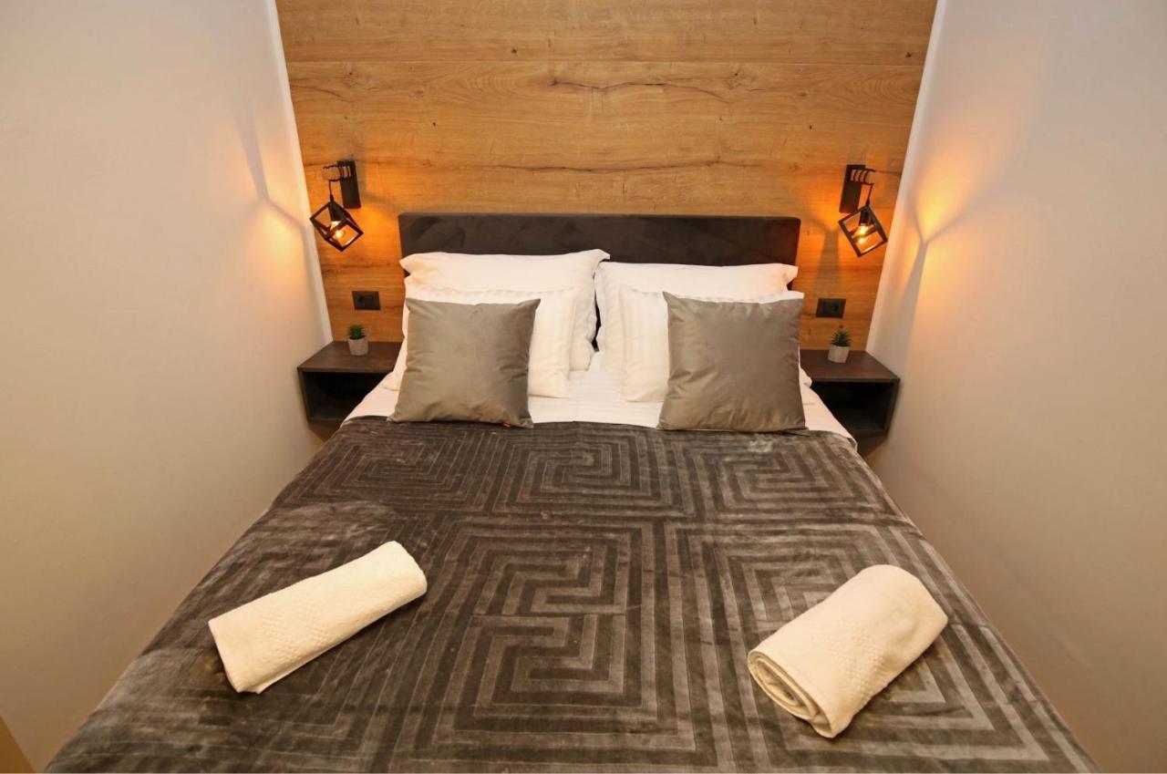 Apartmani Krka Rooms Lozovac Bagian luar foto