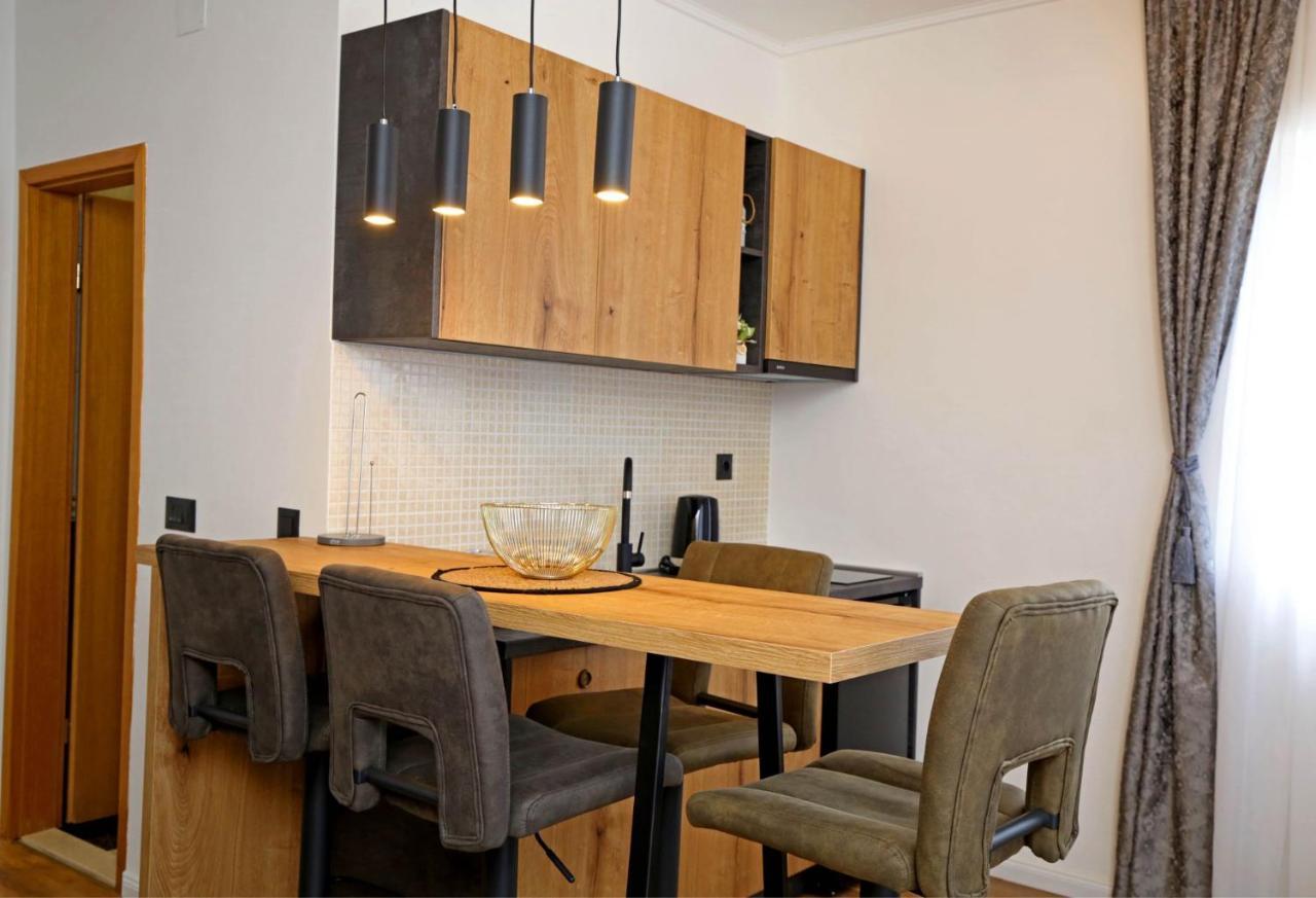 Apartmani Krka Rooms Lozovac Bagian luar foto