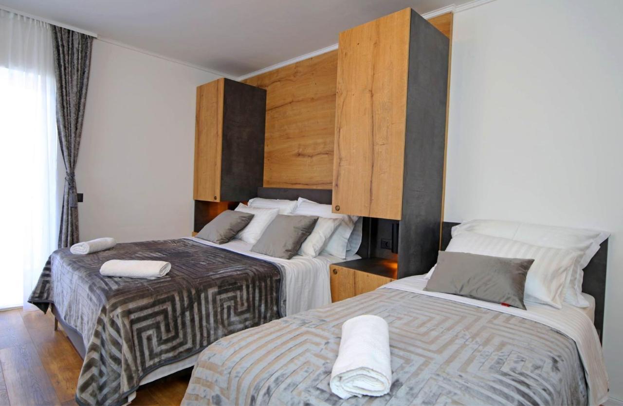 Apartmani Krka Rooms Lozovac Bagian luar foto
