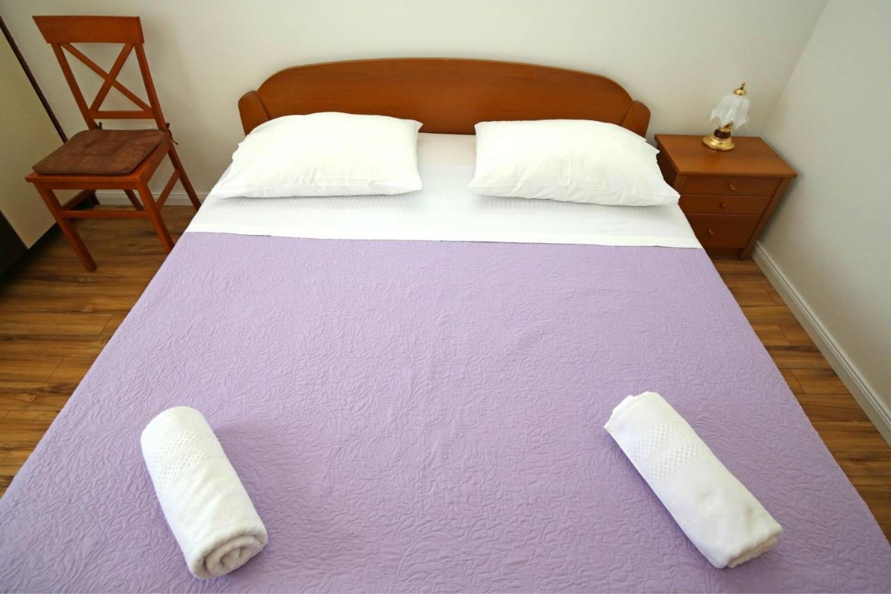 Apartmani Krka Rooms Lozovac Bagian luar foto